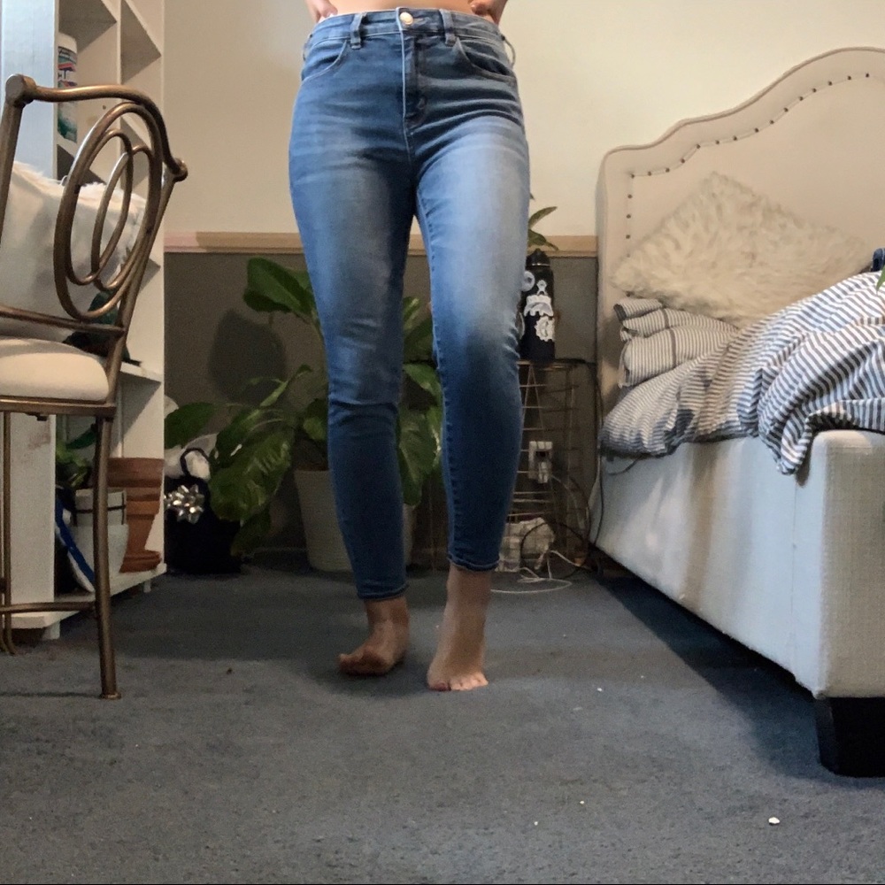 American Eagle Hi-Rise Jegging in 8-Short